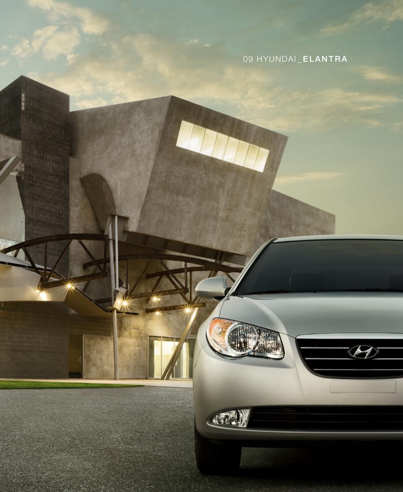 2009 Hyundai Elantra Brochure Page 5